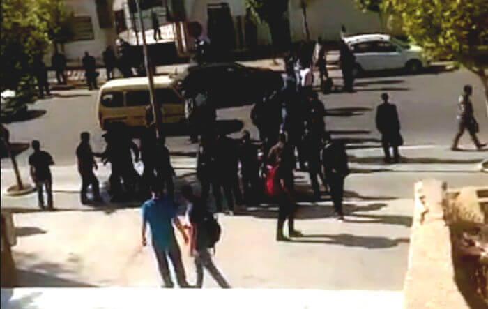 Vidéo de la l’arrestation et de l’agression de Rachida Ider par la police coloniale