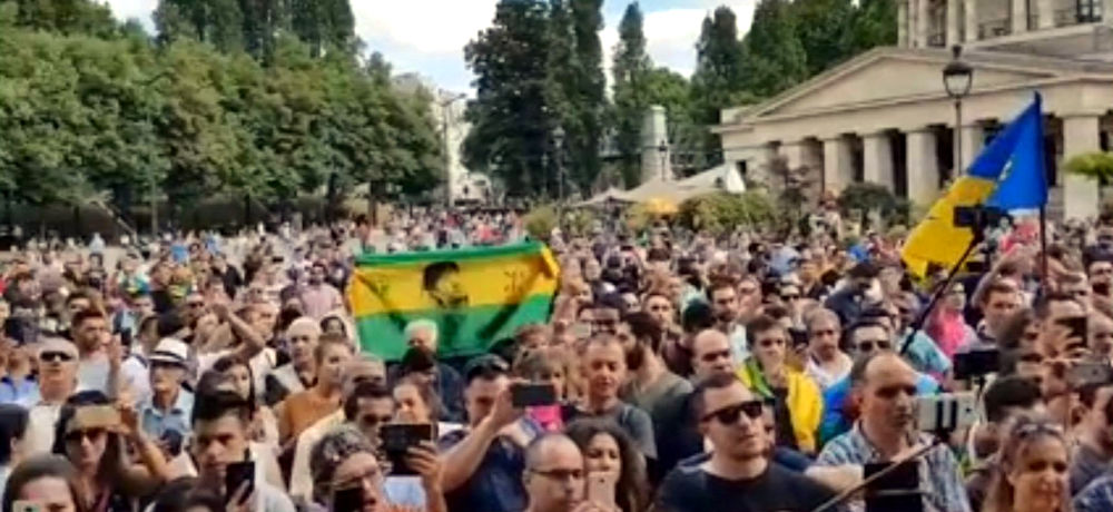 Rassemblement en hommage à Lounes Matoub réussi à Paris