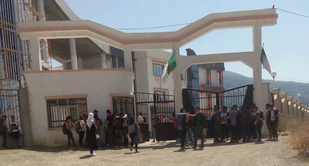 Premier jour du BAC :  trois élèves empêchées de passer l’examen à Illula Umalu