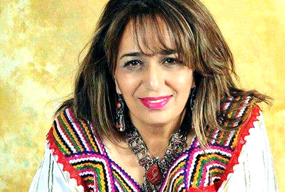 Vidéo : la chanteuse Taous en faveur d’une république kabyle et répond à Naima Salhi