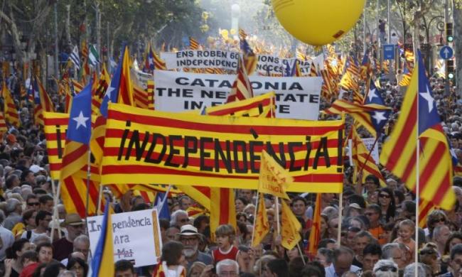 La Catalogne déclare son indépendance