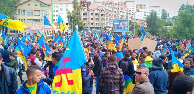 Marches grandioses pour l’indépendance de la Kabylie : Ferhat Mehenni félicite les centaines de milliers de Kabyles qui ont marché le 20 avril 2019 partout dans le monde