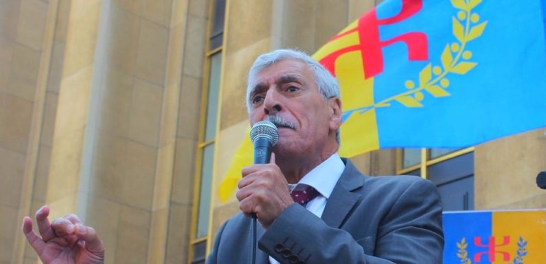 Ferhat Mehenni, l’invité surprise aux procès des détenus du drapeau amazigh