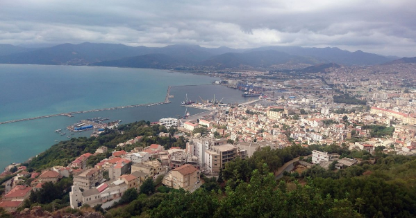 LA KABYLIE FACE À LA FRANCE ET À SA FILLE, L’ALGÉRIE