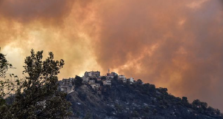 LA KABYLIE EST ATTAQUÉE DE TOUTE PART ET LES KABYLES SONT DEVENUS DES SPECTATEURS DÉSARMÉS