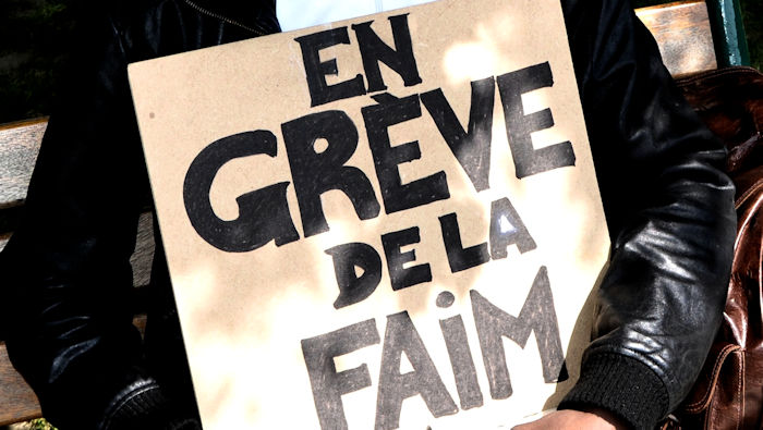 Le militant Achour Arrouche entame une grève de la faim (communiqué du MAK)