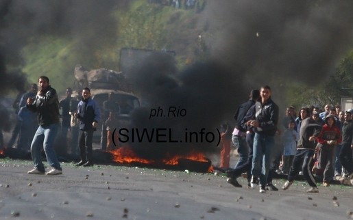 Reportage : retour sur la révolte à Tizi Ouzou Reportage : retour sur la révolte à Tizi Ouzou