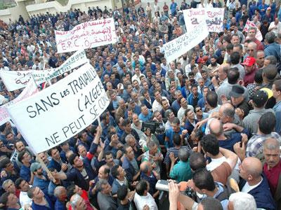 Vgayet : la grève du SETE massivement suivie