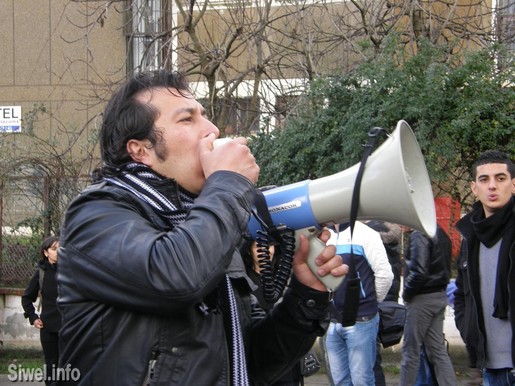 Tizi-Ouzou : des milliers d'étudiants dans la rue