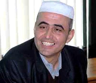 Ferhat Mehenni soutient Kamel Eddine Fekhar Ferhat Mehenni soutient Kamel Eddine Fekhar