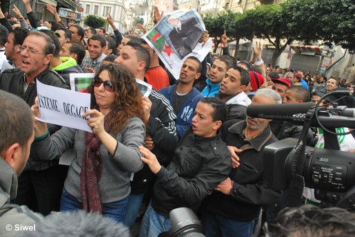 Alger : faible mobilisation face à un impressionnant dispositif policier
