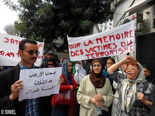 Algérie : des victimes du terrorisme dénoncent leur abandon par l'Etat Algérie : des victimes du terrorisme dénoncent leur abandon par l'Etat
