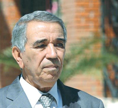 Le chef de sûreté de Tizi-Ouzou limogé après la menace de démission du wali Le chef de sûreté de Tizi-Ouzou limogé après la menace de démission du wali