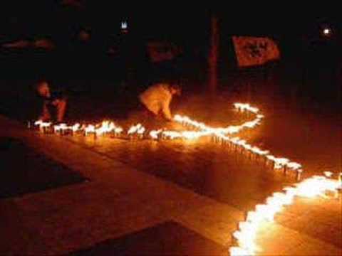 Le MAK-France appelle la diaspora kabyle à allumer des bougies au Trocadéro en hommage aux victimes du printemps noir