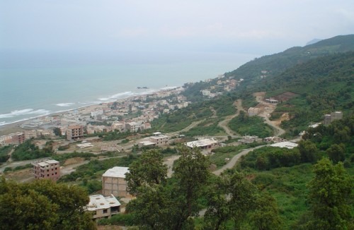 Boukhelifa : la RN9 coupée par les habitants de Djebira