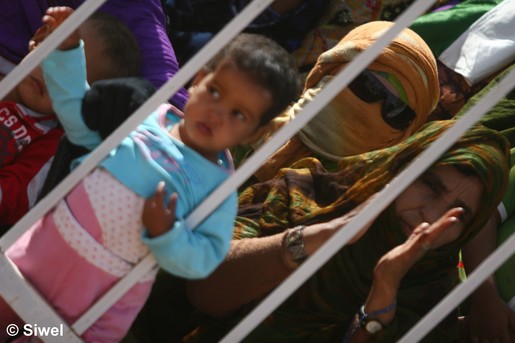 Le désespoir des jeunes dans les camps de Tindouf les rend vulnérables aux recruteurs d'AQMI (Foreign Policy Magazine) Le désespoir des jeunes dans les camps de Tindouf les rend vulnérables aux recruteurs d'AQMI (Foreign Policy Magazine)