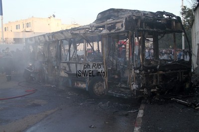 Pour n'avoir pas adhéré à la grève des transporteurs : deux bus incendiés à Fréha Pour n'avoir pas adhéré à la grève des transporteurs : deux bus incendiés à Fréha