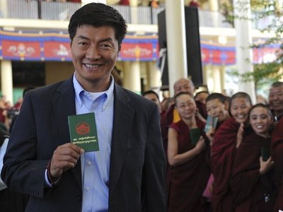 Le successeur politique du dalaï-lama a prêté serment Le successeur politique du dalaï-lama a prêté serment