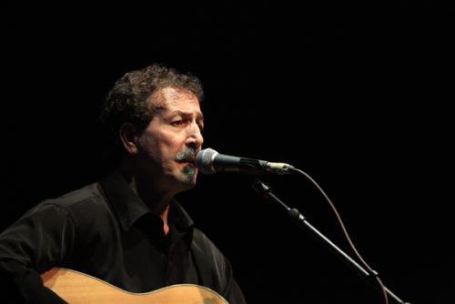 Aït Menguellat en concert à Bejaia Aït Menguellat en concert à Bejaia