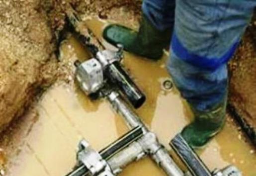 Les villages kabyles ne sont pas raccordés au gaz bien que l'Algérie en soit l'un des premiers producteurs Les villages kabyles ne sont pas raccordés au gaz bien que l'Algérie en soit l'un des premiers producteurs
