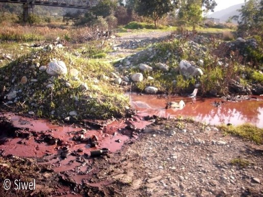 Souk El Tenine (Vgayet) : les huileries polluent Assif Agrioun Souk El Tenine (Vgayet) : les huileries polluent Assif Agrioun