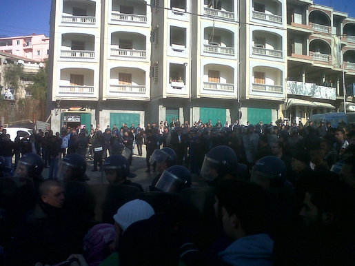 Marche de Yennayer du MAK : présence d'un important dispositif répressif Marche de Yennayer du MAK : présence d'un important dispositif répressif