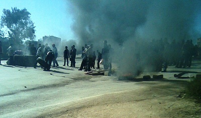 La police algérienne procède à l'arrestation de manifestants à Tuviret