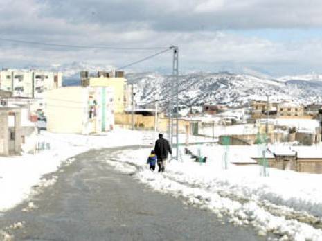 Chutes de neige : ouverture d'un centre d'accueil à Souk-El-Tenine (Vgayet)