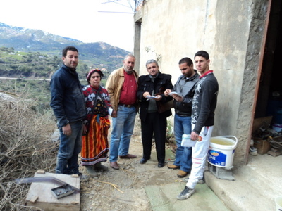 L'opération Solidarité avec la Kabylie vient en aide à une famille sinistrée L'opération Solidarité avec la Kabylie vient en aide à une famille sinistrée