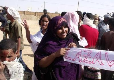 Le MNLA dialogue avec Bamako et exige un référendum d'autodétermination de l'Azawad Le MNLA dialogue avec Bamako et exige un référendum d'autodétermination de l'Azawad