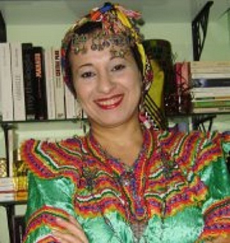 Art kabyle : l'artiste Salima Ait Mohamed à Vitrolles (France) Art kabyle : l'artiste Salima Ait Mohamed à Vitrolles (France)