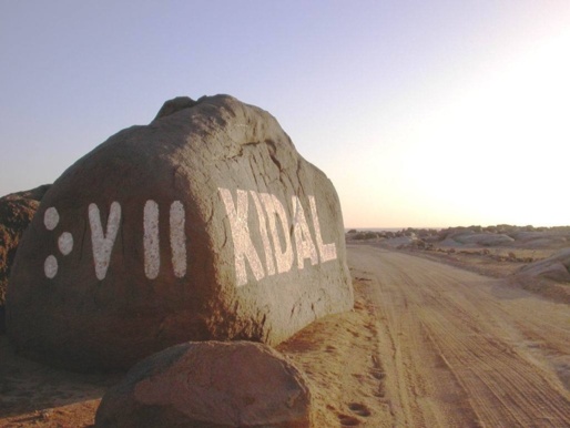 Azawad/Mali : l'armée française entre seule à Kidal et rencontre l'Etat major du MNLA