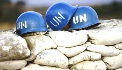 L'ONU vote le déploiement de casques bleus au Mali