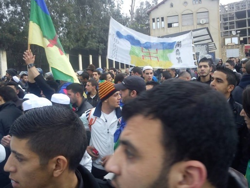 Guerre contre les Amazighs Mozabites : Vaste élan de solidarité en Kabylie