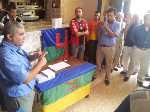 Election du drapeau Kabyle à Ait Mislaïne : Le MAK poursuit avec succès l'édification du futur Etat kabyle