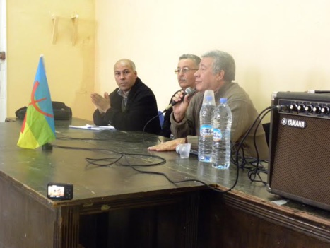 Première sortie publique réussie de l'Agraw n Tmurt n Leqvayel -Conseil National Kabyle-