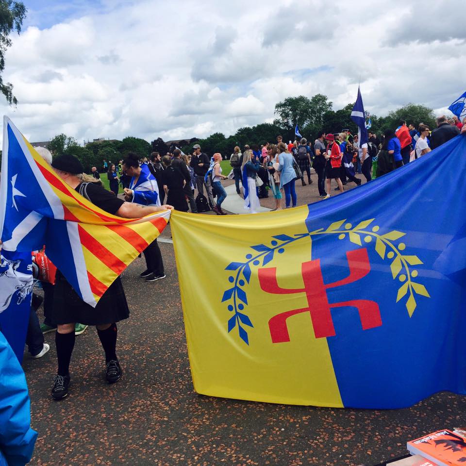 Glasgow : La Kabylie présente à la marche des indépendantistes écossais