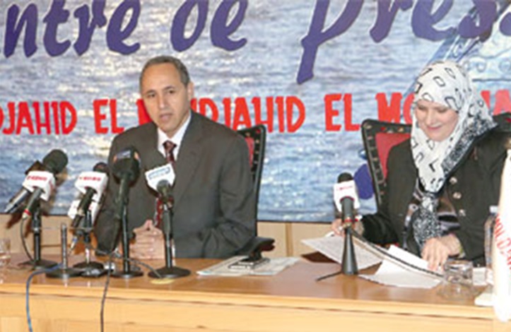 Le ministre algérien de la culture fait dans la récupération politique du festival du Film Amazigh