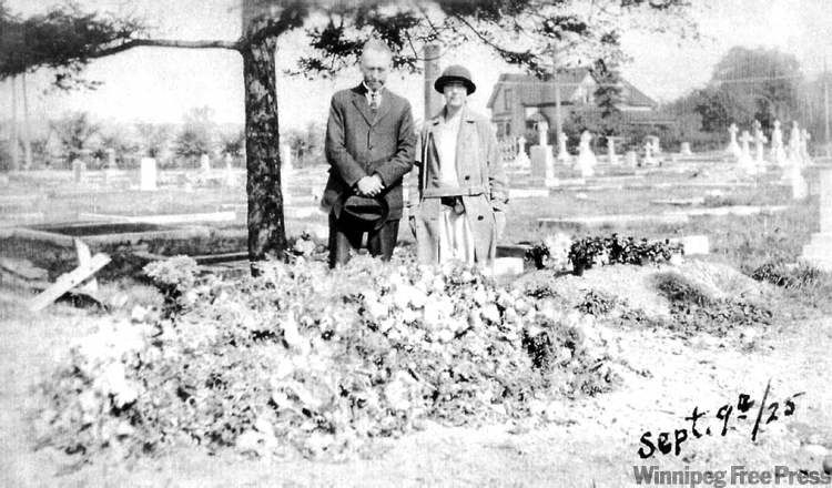 Le Canada demande  Le Canada demande