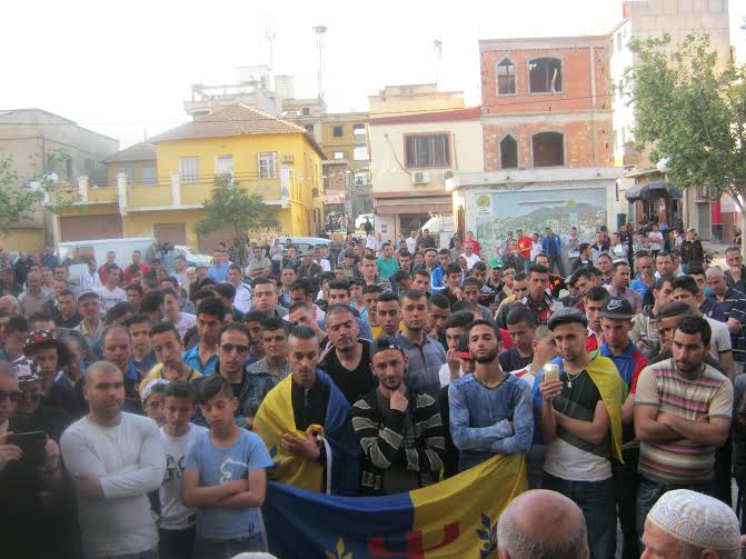 Meeting du MAK à Raffour : La jeunesse kabyle vaincra