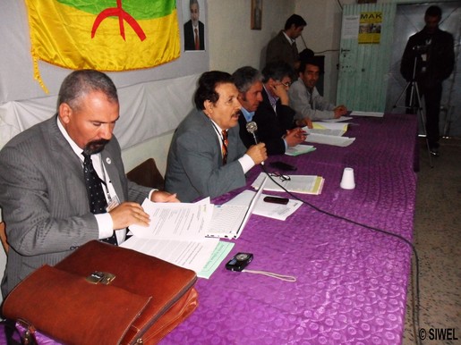 Les participants de la Convention nationale kabyle invitent le FFS et le RCD au dialogue Les participants de la Convention nationale kabyle invitent le FFS et le RCD au dialogue