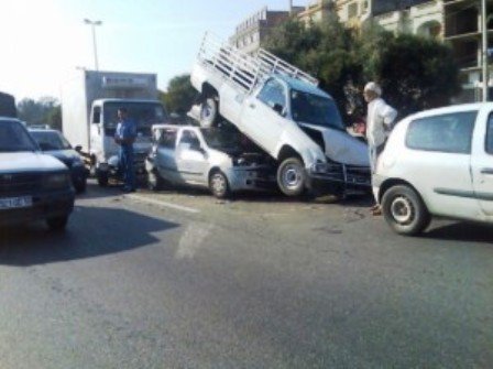 Algérie : les accidents de la route ont causé la mort de près de 800 personnes en trois mois Algérie : les accidents de la route ont causé la mort de près de 800 personnes en trois mois