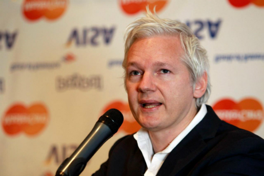 Wikileaks pourrait suspendre la publication des ses câbles à cause du blocus financier qu'il subit Wikileaks pourrait suspendre la publication des ses câbles à cause du blocus financier qu'il subit