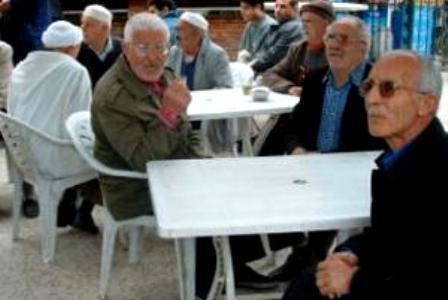 Marche des retraités le lundi 28 novembre à Tizi-Ouzou Marche des retraités le lundi 28 novembre à Tizi-Ouzou
