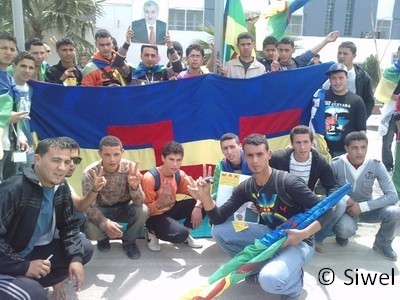 Le conseil universitaire MAK de Vgayet appelle à la mobilisation pour l'autonomie de la Kabylie Le conseil universitaire MAK de Vgayet appelle à la mobilisation pour l'autonomie de la Kabylie