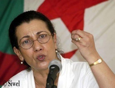 Louisa Hanoune s'attaque au MAK à Tizi-Ouzou et provoque une vive tension Louisa Hanoune s'attaque au MAK à Tizi-Ouzou et provoque une vive tension