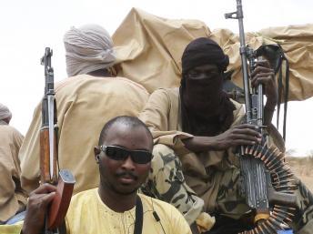 URGENT AZAWAD : Les blessés du MNLA refoulés d'Algérie sont à Kidal entre les mains des salafistes du groupe Ansar Dine URGENT AZAWAD : Les blessés du MNLA refoulés d'Algérie sont à Kidal entre les mains des salafistes du groupe Ansar Dine