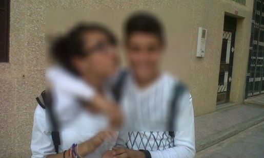 RIF: Le Makhzen fait arrêter deux adolescents pour un bisou échangé en public RIF: Le Makhzen fait arrêter deux adolescents pour un bisou échangé en public